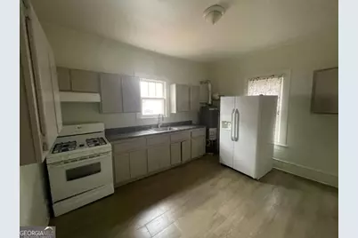 415 Calhoun Avenue NE, Rome, GA 30161 - Photo 2