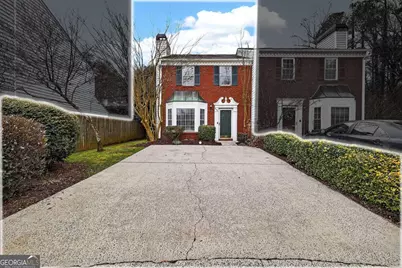 679 Anderson Walk, Marietta, GA 30062 - Photo 2