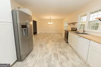 901 E Waring Street, Waycross, GA 31501 - Photo 4