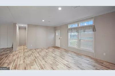 735 Hires Road, Jesup, GA 31545 - Photo 8