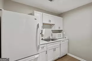 5454 Glen Haven Dr, Atlanta, GA 30349 - Photo 8