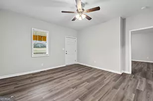 21 Shepard St, Grantville, GA 30220 - Photo 8