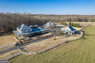 7527 Hwy 326, Commerce, GA 30530 - Photo 1