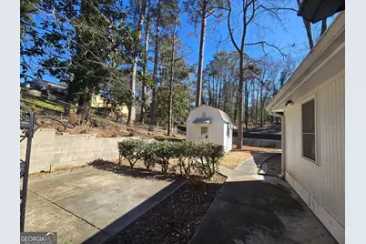 2015 Gibralter Way, Conyers, GA 30012 - Photo 18