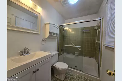2015 Gibralter Way, Conyers, GA 30012 - Photo 10