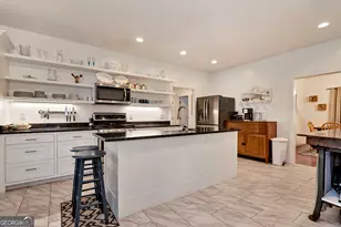 812 Covecrest Dr, Tiger, GA 30576 - Photo 10