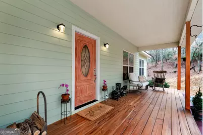 812 Covecrest Drive, Tiger, GA 30576 - Photo 4