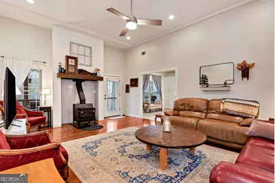 812 Covecrest Drive, Tiger, GA 30576 - Photo 8