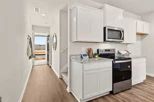 221 Sound Cir, Stockbridge, GA 30281 - Photo 20