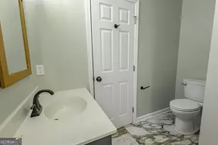 907 E Moore St, Valdosta, GA 31602 - Photo 14