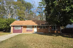 7336 Howard Cir, Jonesboro, GA 30236 - Photo 2