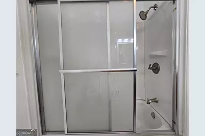 2110 Lavista Circle, Hapeville, GA 30354 - Photo 32