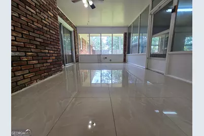 2110 Lavista Circle, Hapeville, GA 30354 - Photo 18