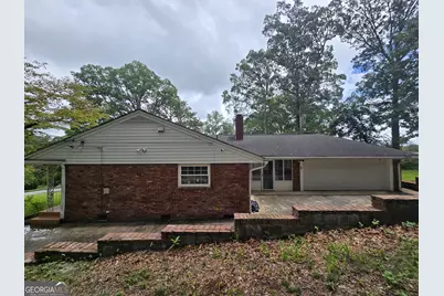 2110 Lavista Circle, Hapeville, GA 30354 - Photo 8