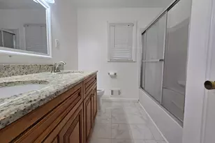 2110 La Vista Cir, Hapeville, GA 30354 - Photo 30