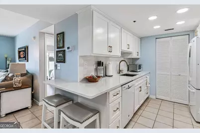 1440 Ocean Boulevard #215, Saint Simons, GA 31522 - Photo 8