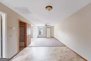 124 Evergreen Trail, Cartersville, GA 30121 - Photo 4