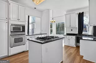 1000 Lake Forest Ln, McDonough, GA 30253 - Photo 10