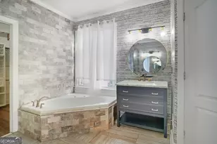 1000 Lake Forest Ln, McDonough, GA 30253 - Photo 16