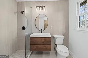 4566 Brandon Dr SW, Lilburn, GA 30047 - Photo 16