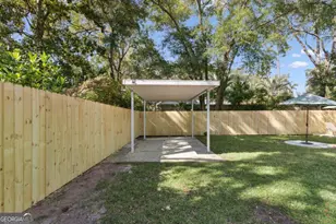 907 Mallery St, Saint Simons, GA 31522 - Photo 26