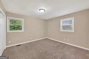 375 Dartmouth Dr SW, Atlanta, GA 30331 - Photo 14