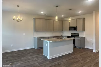 502 Headwater Court #008D, Lagrange, GA 30241 - Photo 6