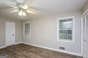 3999 Tall Pine Dr, Marietta, GA 30062 - Photo 8