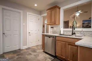 132 Whisperwood Ln, Athens, GA 30605 - Photo 6