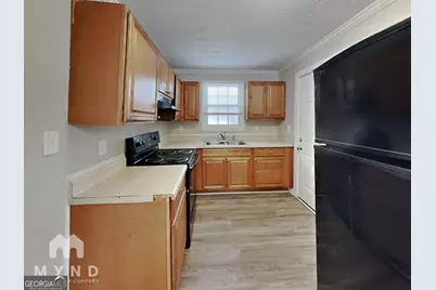 1825 Oakmont Drive NW, Atlanta, GA 30314 - Photo 2