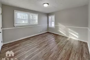 1825 Oakmont Dr NW, Atlanta, GA 30314 - Photo 10