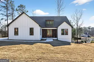 211 Lake Chase Dr N, Griffin, GA 30224 - Photo 8