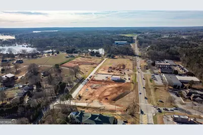 105 Thunder Pointe Drive, Eatonton, GA 31024 - Photo 4