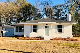 511 S Macon St, Jesup, GA 31545 - Photo 1