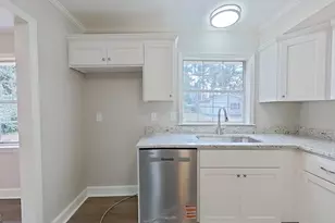 1012 Remington Ave, Thomasville, GA 31792 - Photo 8