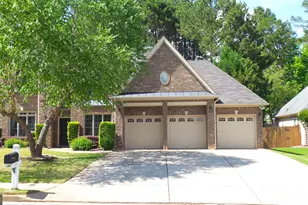 206 Lake Forest Dr, Newnan, GA 30265 - Photo 1