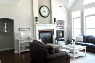 206 Lake Forest Dr, Newnan, GA 30265 - Photo 8