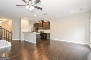 2716 Avanti Way, Decatur, GA 30035 - Photo 6