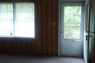 237 Thrasher St, Bowersville, GA 30516 - Photo 8