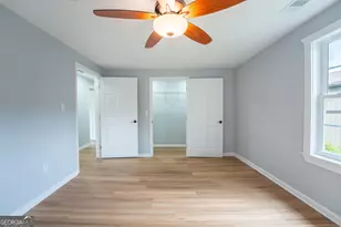 481 W Currahee St, Toccoa, GA 30577 - Photo 10