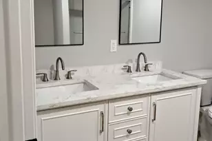 481 W Currahee St, Toccoa, GA 30577 - Photo 14