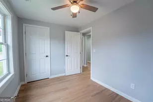 481 W Currahee St, Toccoa, GA 30577 - Photo 22