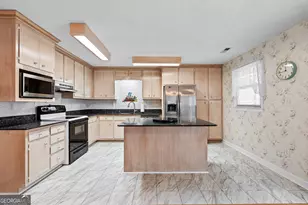 423 Woods Rd, Brooks, GA 30205 - Photo 30