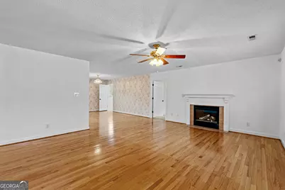 423 Woods Road, Brooks, GA 30205 - Photo 10