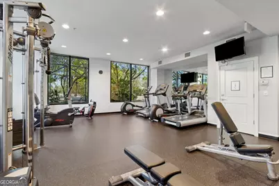 2828 Peachtree Road NE # 802, Atlanta, GA 30305 - Photo 8