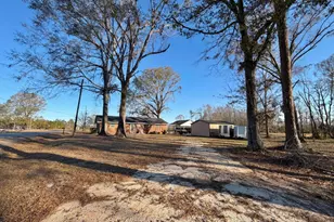 1242 Broxton Hwy, Hazlehurst, GA 31539 - Photo 54