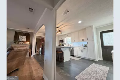 1242 Broxton Highway, Hazlehurst, GA 31539 - Photo 10