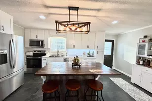 1242 Broxton Hwy, Hazlehurst, GA 31539 - Photo 14