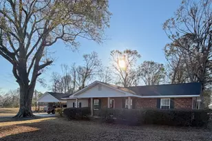 1242 Broxton Hwy, Hazlehurst, GA 31539 - Photo 32