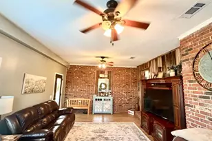 1242 Broxton Hwy, Hazlehurst, GA 31539 - Photo 24